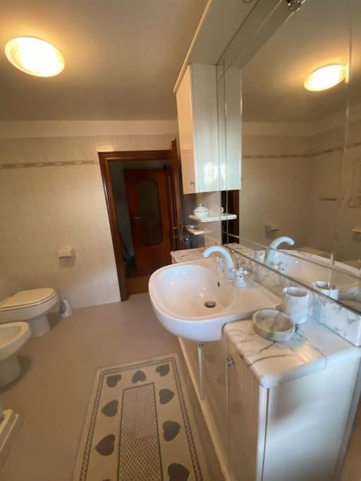 Casa Vacanze Il Pettirosso. Pisogne Extérieur photo